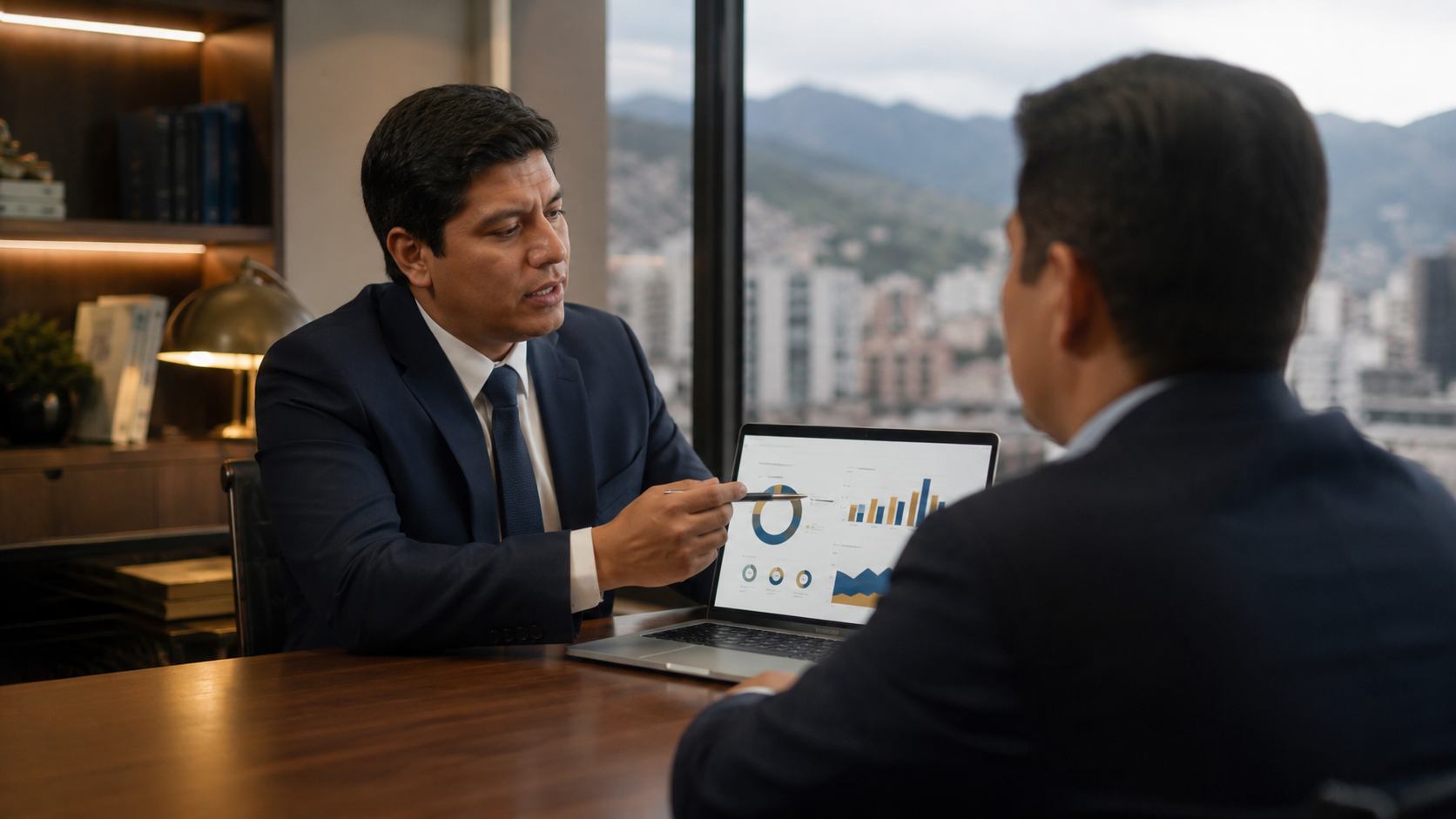 Dashboard financiero con indicadores para control de tesorería